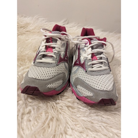Mizuno Wave Enigma2 pink shoes - Picture 2 of 10